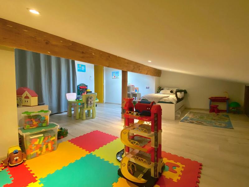 Maison - 168 m² - 6 pièces