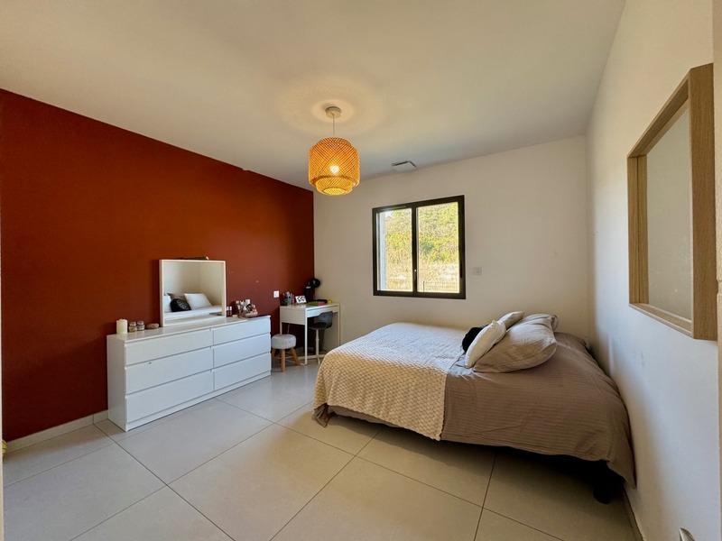 Maison - 185 m² - 7 pièces