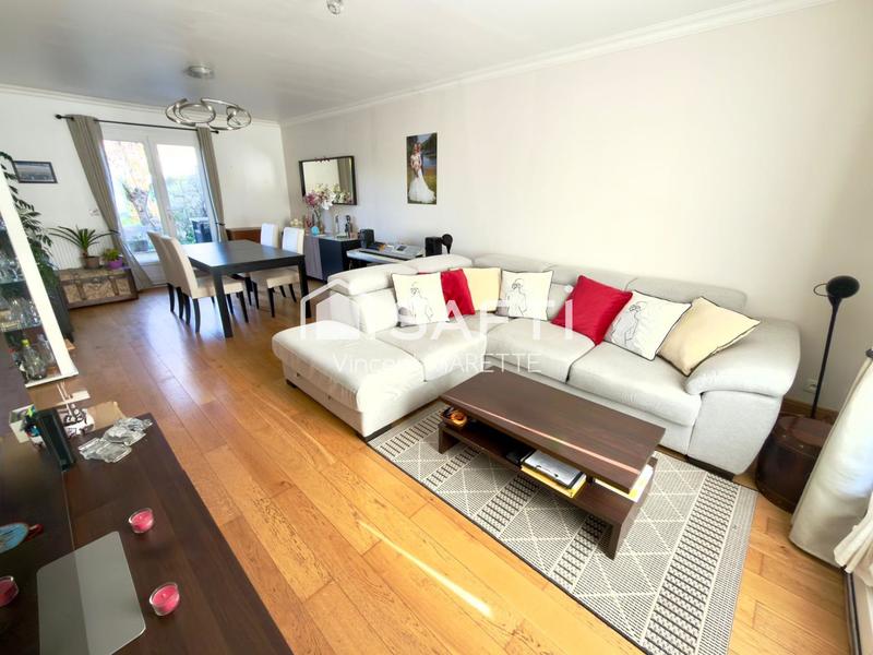 Maison - 88 m² - 4 pièces