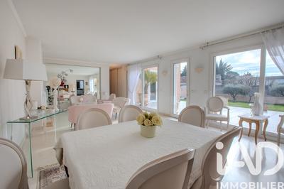 Maison - 138 m² - 4 pièces