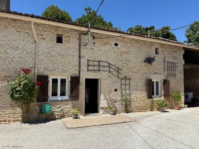 Maison - 240 m² - 9 pièces