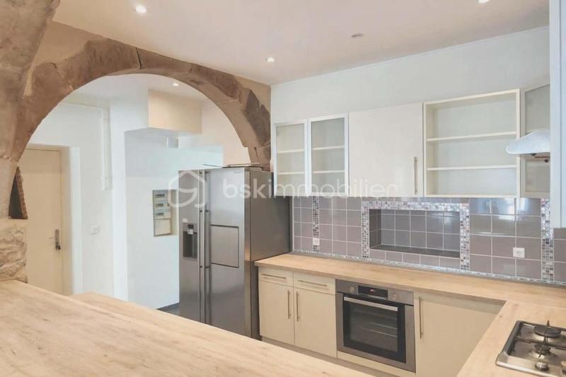 Appartement - 102 m² - 4 pièces