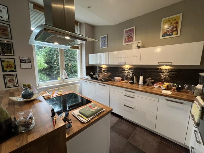 Appartement - 99 m² - 4 pièces