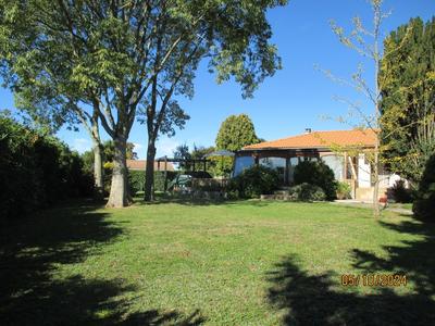 Maison - 186 m² - 8 pièces