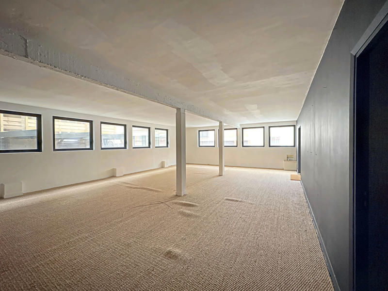 Appartement - 82 m² - 3 pièces