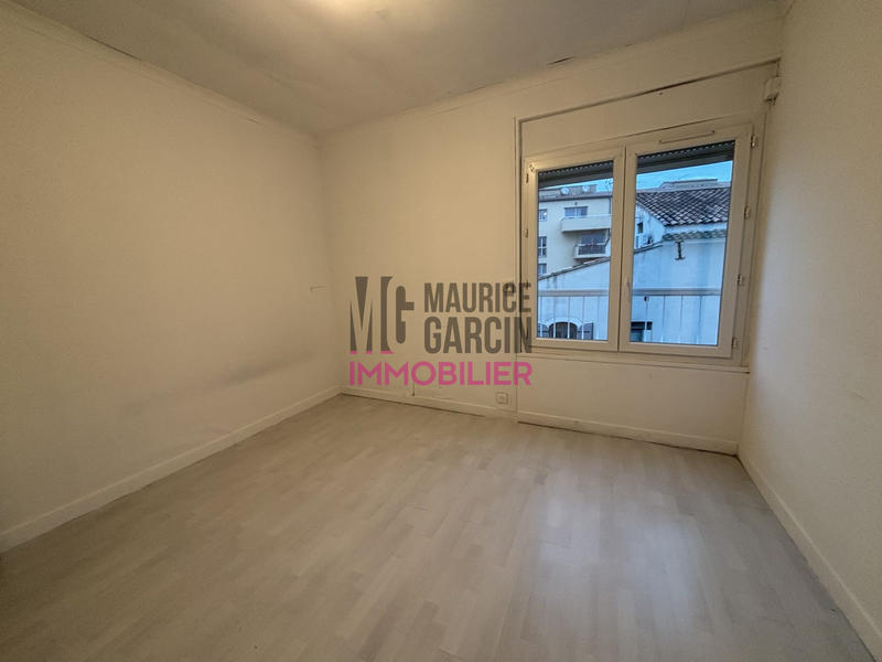 Maison - 312 m² - 9 pièces