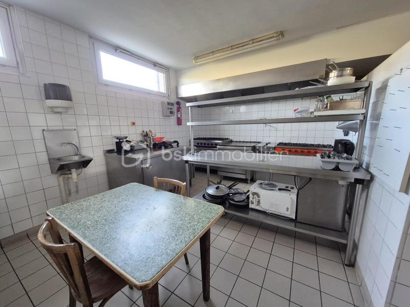 Maison - 500 m² - 16 pièces