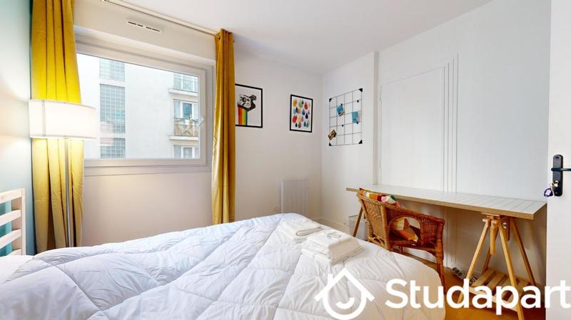 Chambre - 11 m² - 1 pièce