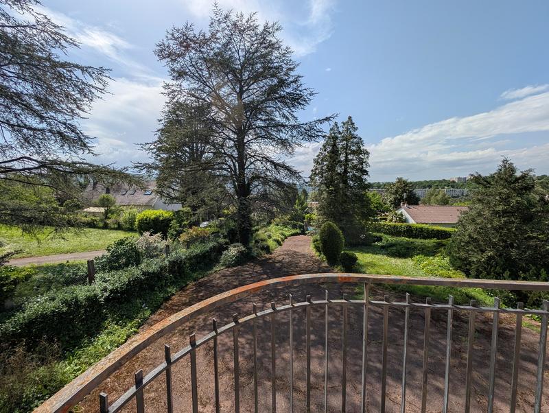 Maison - 91 m² - 5 pièces