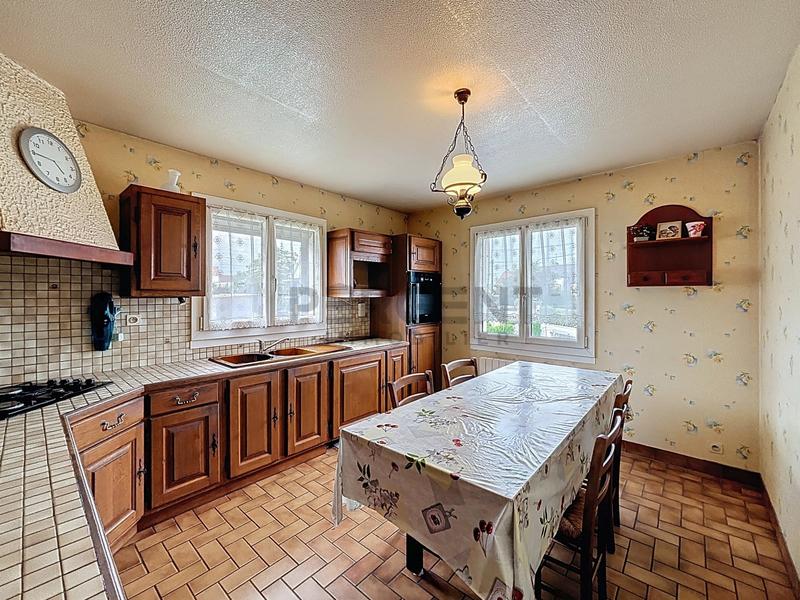 Maison - 103 m² - 5 pièces