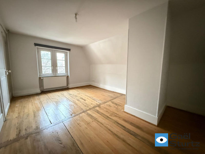 Appartement - 100 m² - 3 pièces