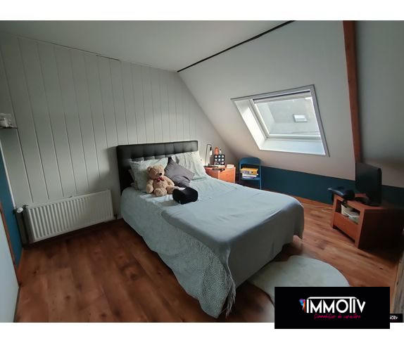 Maison - 140 m² - 6 pièces