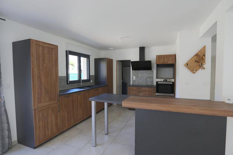 Maison - 97 m² - 5 pièces