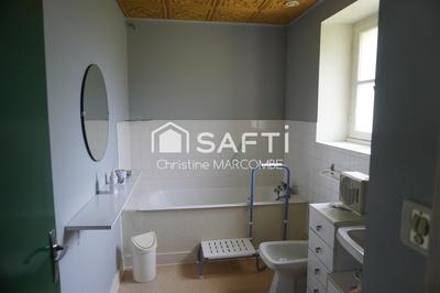 Maison - 94 m² - 5 pièces