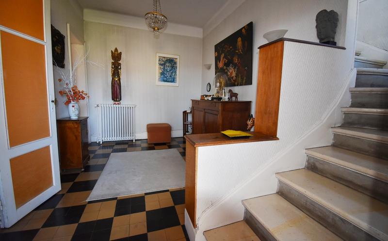 Maison - 189 m² - 6 pièces