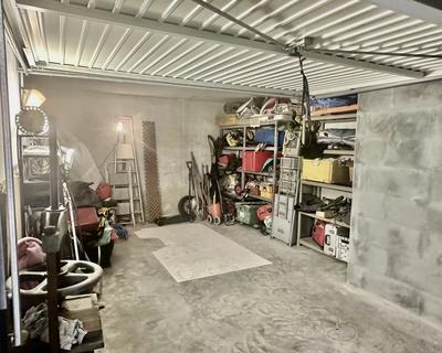 Parking / Garage - 17 m²