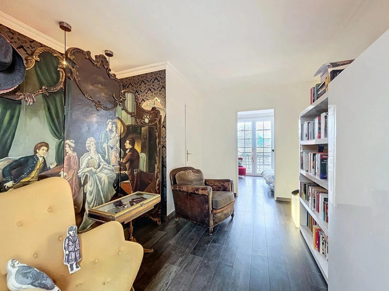 Maison - 180 m² - 7 pièces