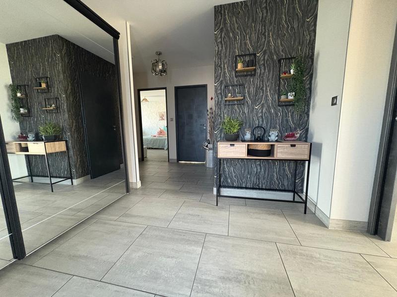 Maison - 192 m² - 7 pièces