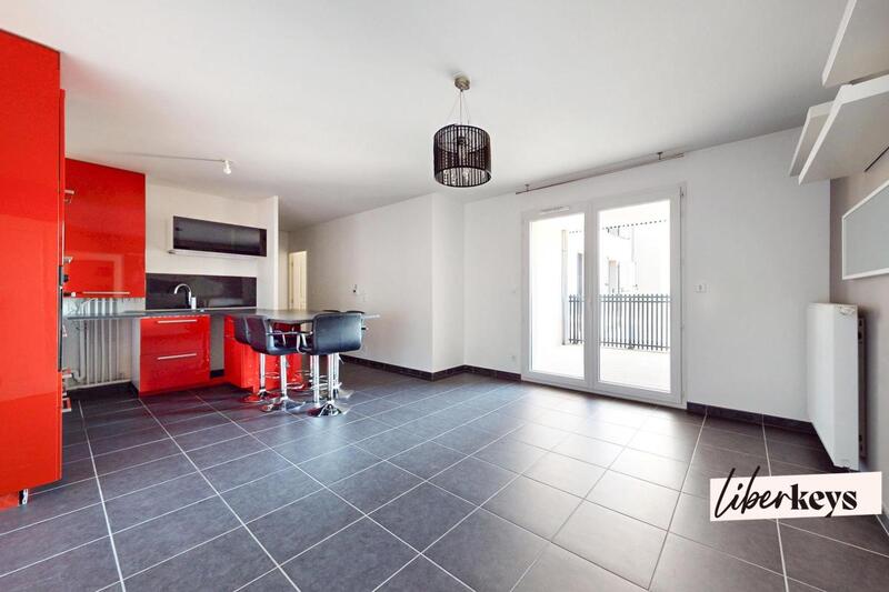 Appartement - 82 m² - 4 pièces