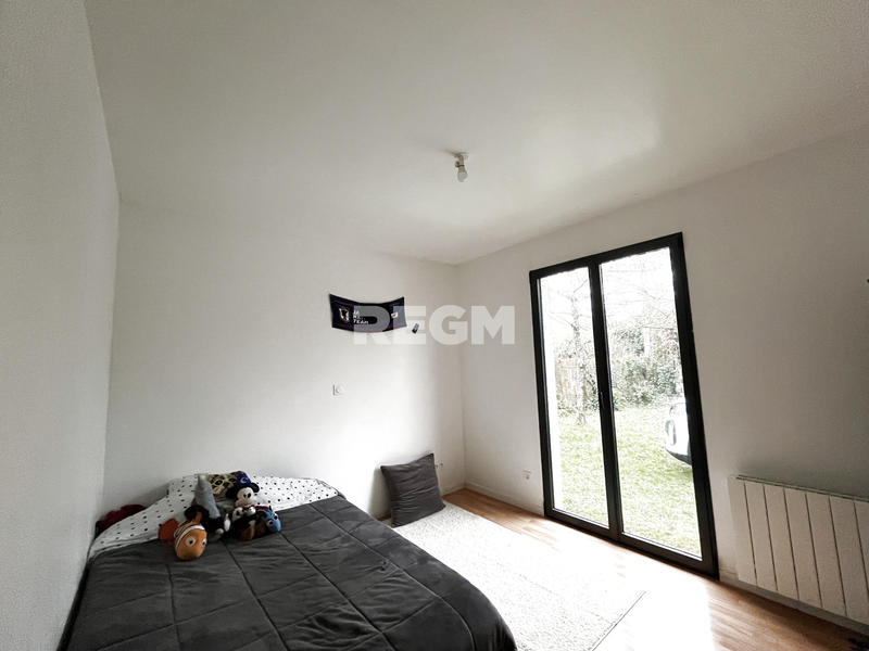 Maison - 95 m² - 4 pièces