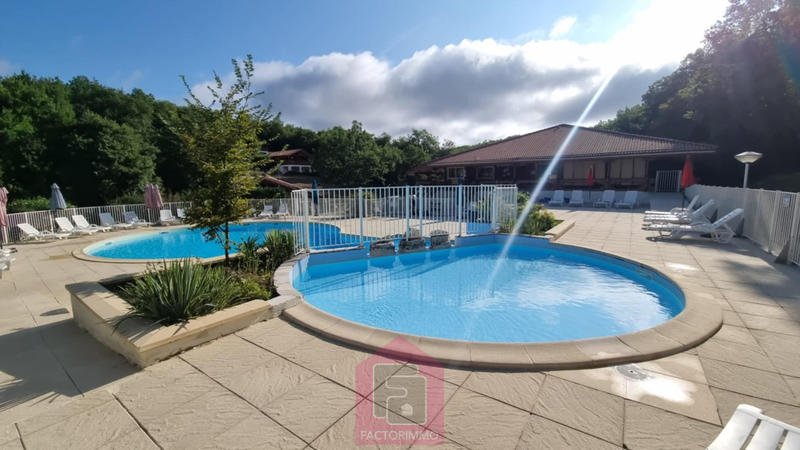 Maison - 60 m² - 4 pièces