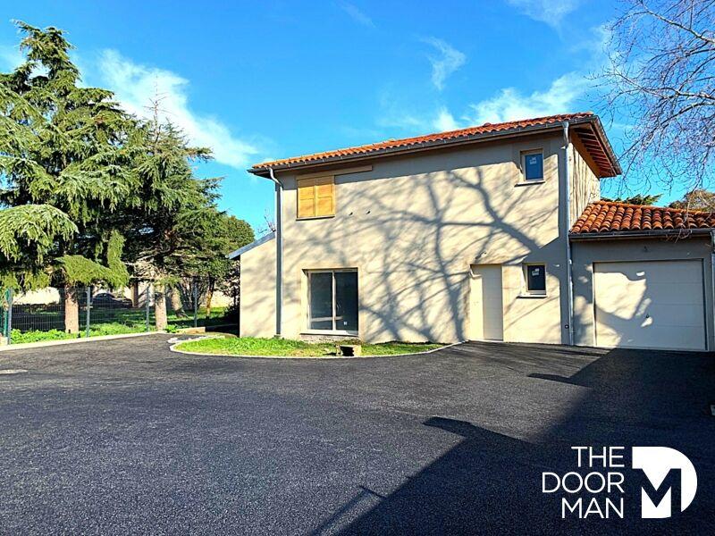 Maison - 115 m² - 5 pièces