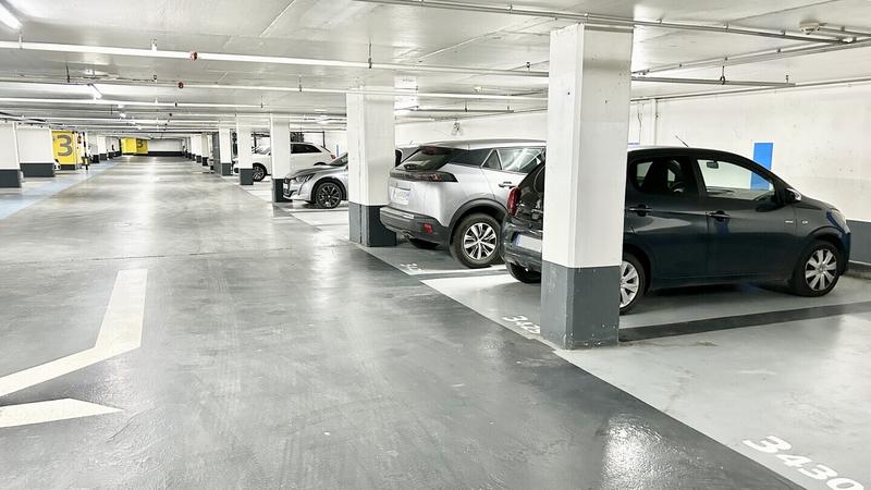 Parking / Garage - 15 m²