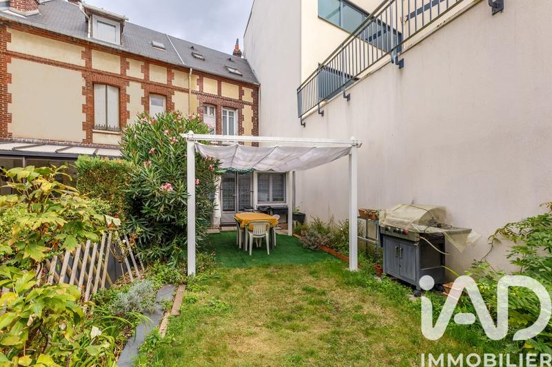 Maison - 97 m² - 5 pièces