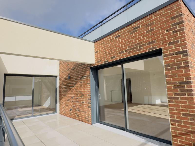 Appartement - 120 m² - 5 pièces