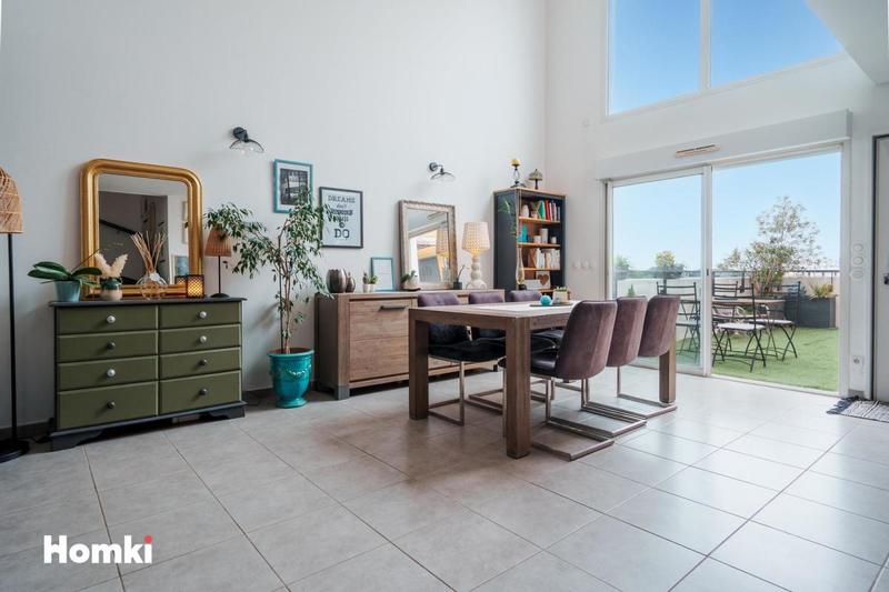 Appartement - 108 m² - 4 pièces