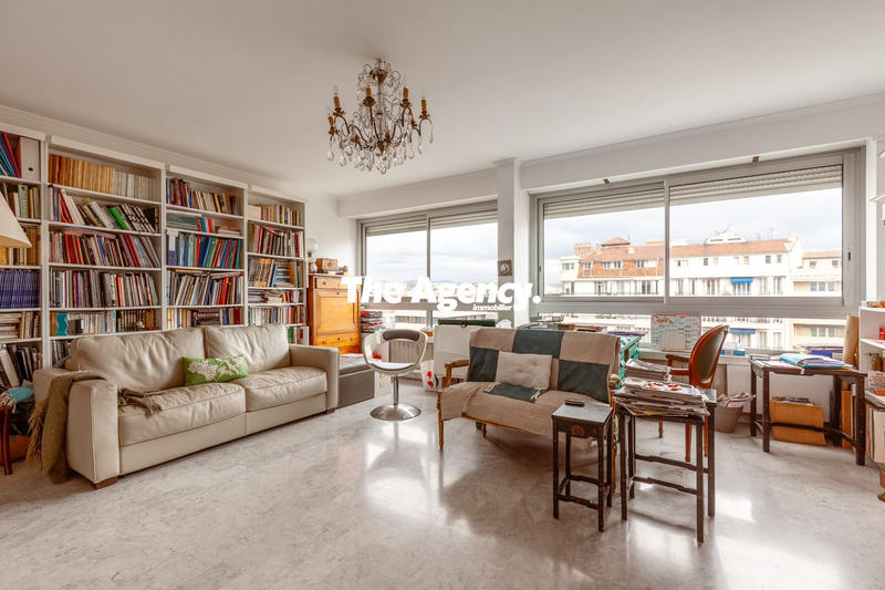 Appartement - 110 m² - 4 pièces