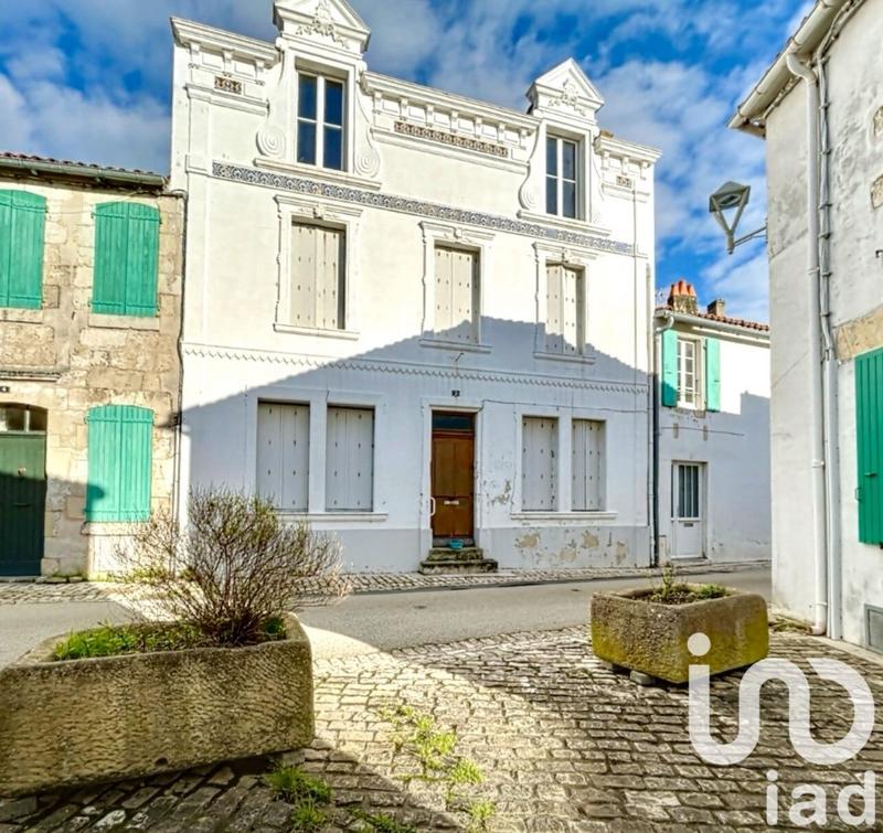 Maison - 172 m² - 8 pièces