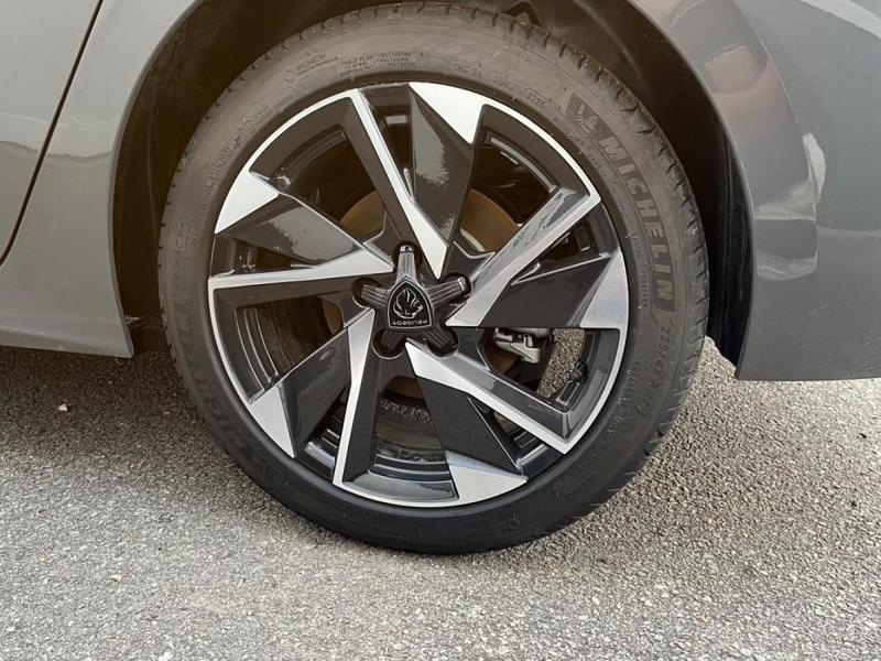 Peugeot 308 III Hybrid 145 e-Dcs6 Allure