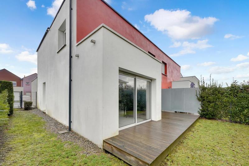 Maison - 117 m² - 5 pièces