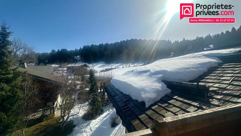 Maison - 239 m² - 8 pièces