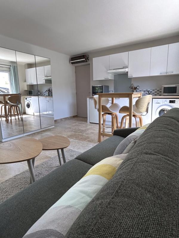 Maison - 177 m² - 8 pièces