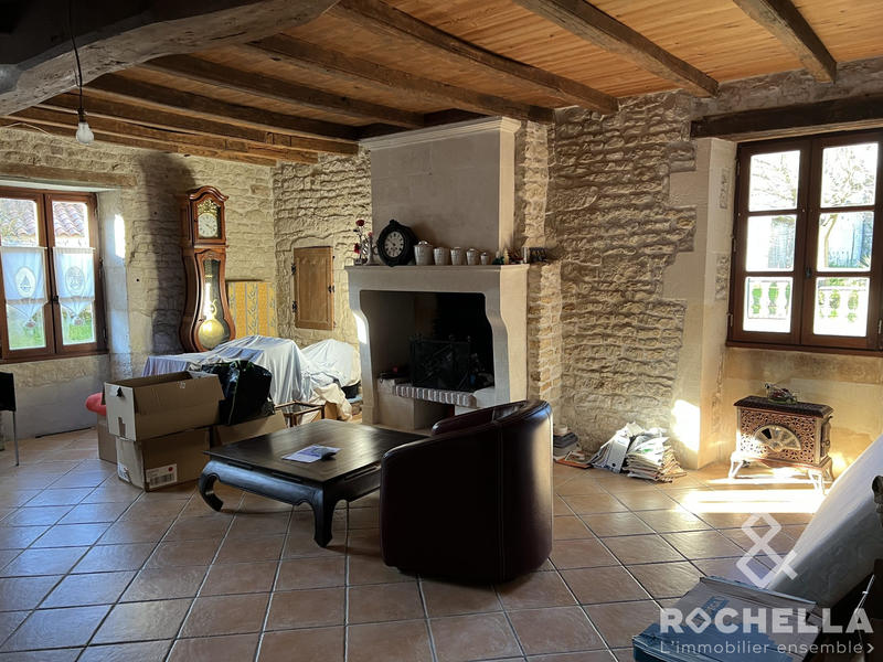 Maison ancienne - 217 m² - 7 pièces