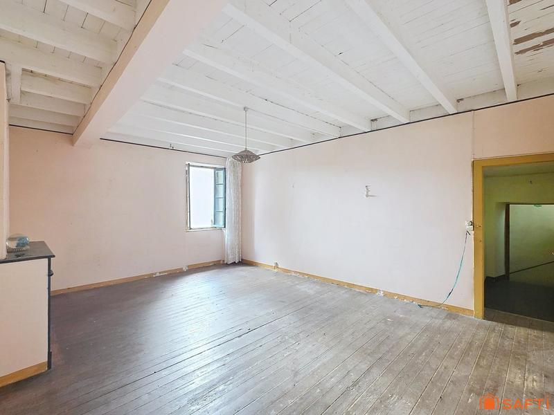 Maison - 186 m² - 8 pièces