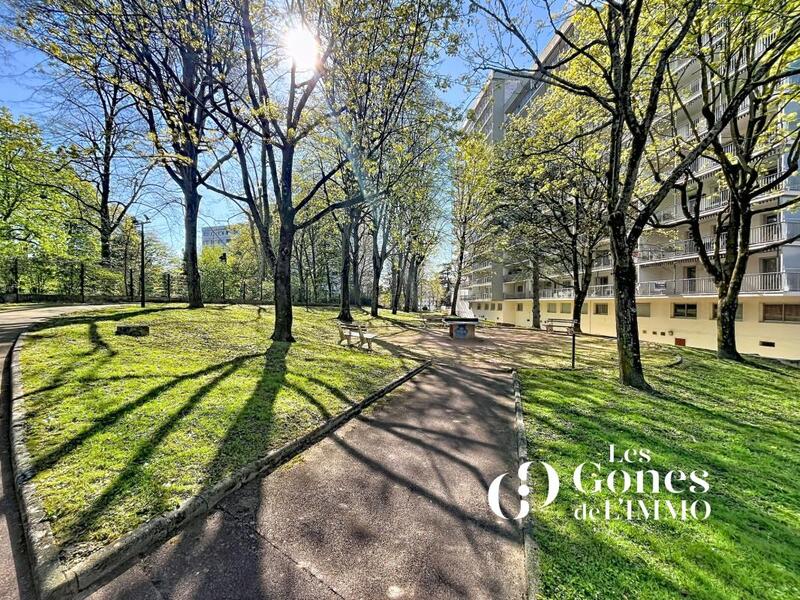 Appartement - 101 m² - 4 pièces