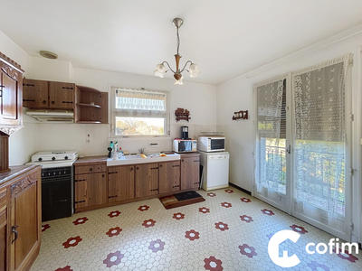 Maison traditionnelle - 96 m² - 4 pièces