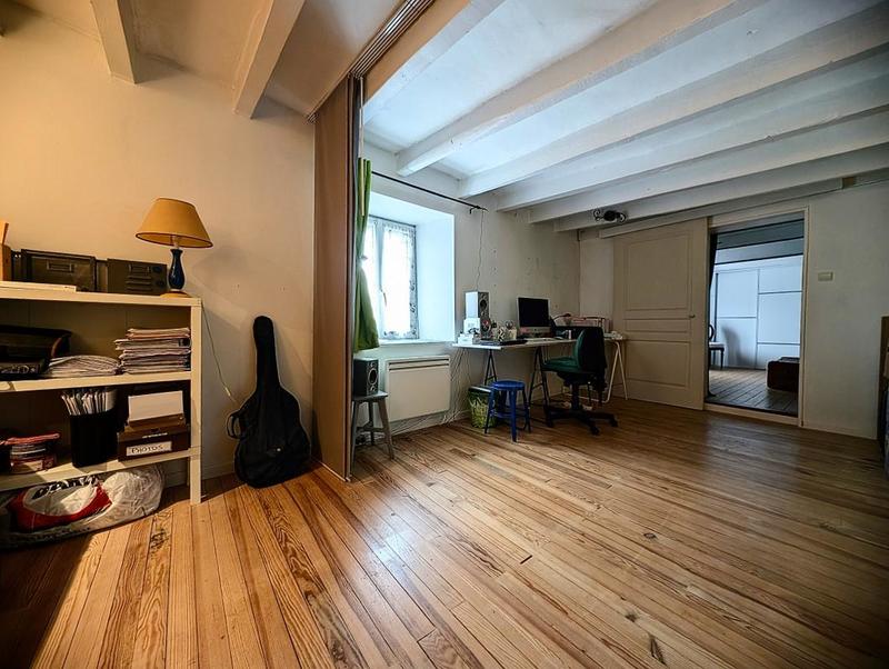 Maison - 140 m² - 4 pièces