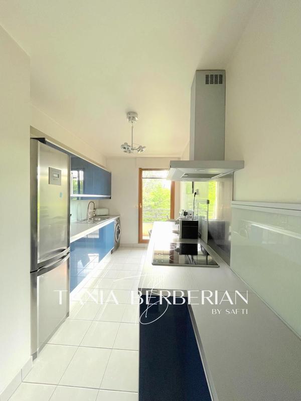 Appartement - 82 m² - 3 pièces