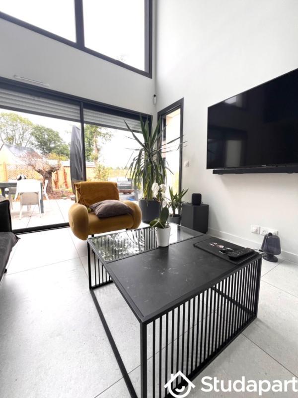 Chambre - 13 m² - 1 pièce