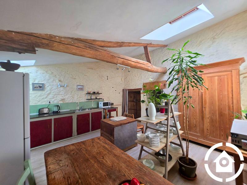 Maison - 292 m² - 8 pièces