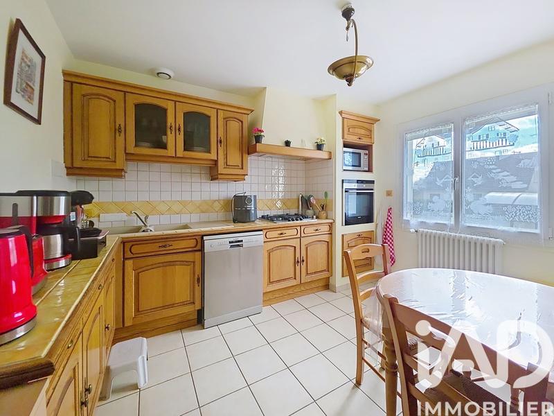 Maison - 120 m² - 7 pièces