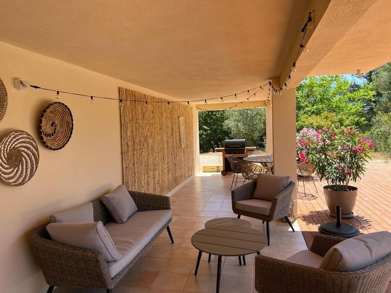 Villa - 153 m² - 7 pièces