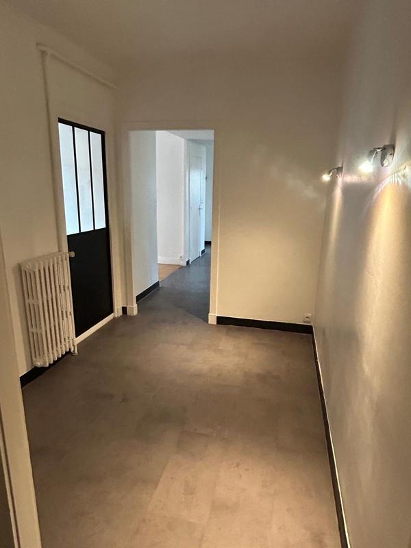 Appartement - 79 m² - 3 pièces