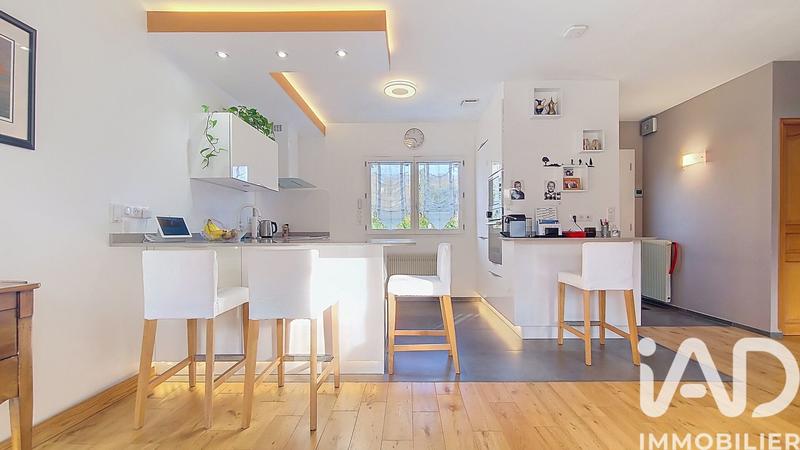 Maison - 83 m² - 5 pièces