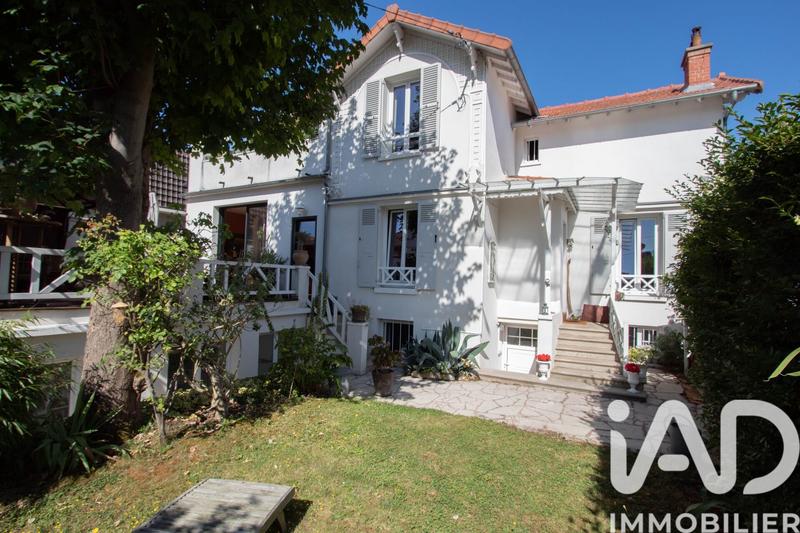 Maison - 152 m² - 6 pièces