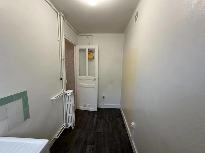 Studio - 2 158 m² - 1 pièce